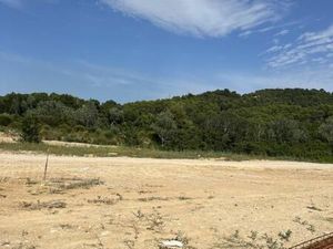 Terrain 1 310 m² Le Puy Sainte Reparade