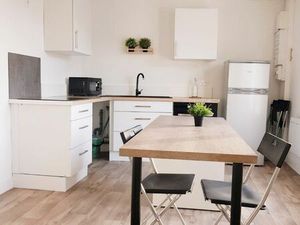 Appartement meublé 41 m² – Centre de Mauléon – Terrasse