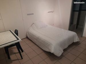 Studio à louer meubles 21m2