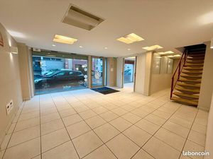 Local commercial proximité Darcy