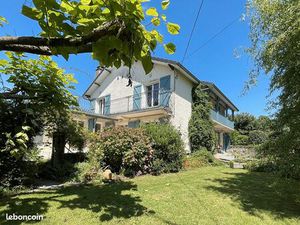 Maison 7 pièces 160 m²