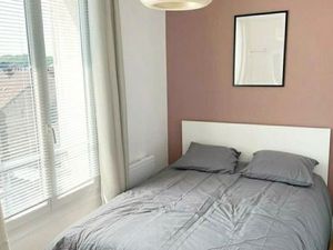 T2 meublé • Gare à 150m • Direct propriétaire