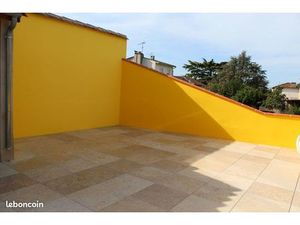 Immeuble de rapport - commerce + t3 avec terrasse