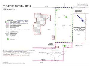 Terrain communal constructible de 840 M² entre deux lotissements