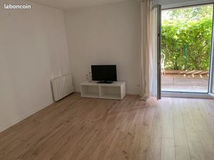 Vendre appartement f2 + terrasse + box