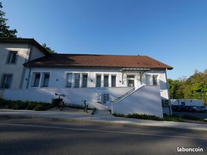 Local 18 m² Annecy-le-Vieux