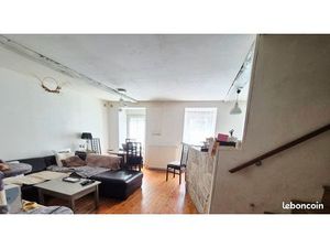 Triplex 4 pièces 81 m2 - très proche centre ville