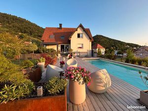 Maison 6 pièces 200m²