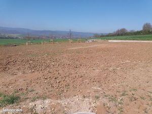 Vend très beau terrain viabilisé