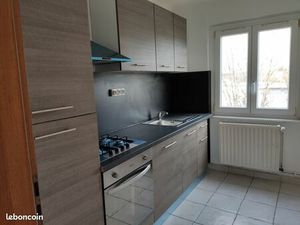 À VENDRE – 3/4 pièce refait à neuf  climatisé  volets électriques – Illkirch