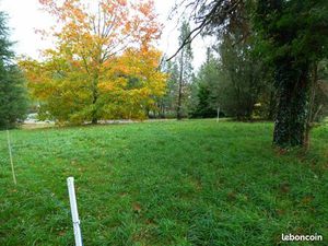 Terrain constructible a vendre a oradour-sur-glane