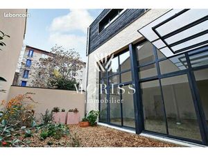 Loft/Atelier/Surface 5 pièces 210 m²