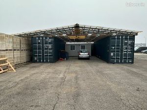 Espace stockage 2 containers 40m plus Bureaux 15m électricité surface total 400m possibili