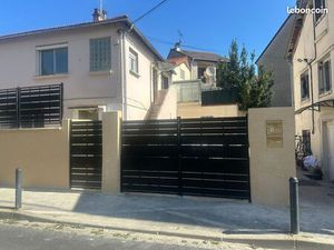 Immeuble 13 pièces 236 m²