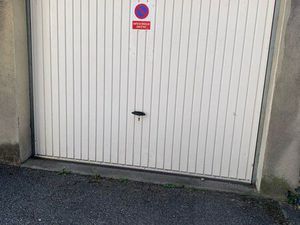 Grand garage ave des hirondelles