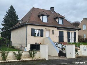 Maison de caractère disponible en Août 2026