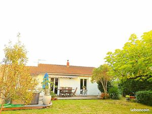 Maison familiale bien entretenue