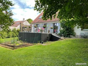 Maison Lay St Christophe