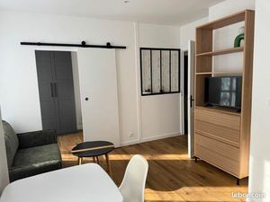 Meublé de 27 m2 avec parking couvert et Cave