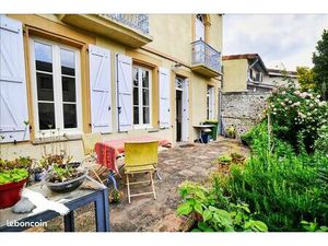 Maison de ville 8 pièces 190 m²