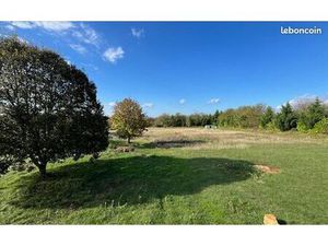 Terrain 3 345 m² Le Lardin Saint Lazare