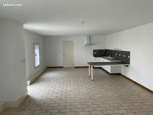 Loue appartement RDC 95m2