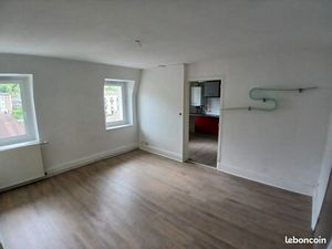 T2 centre ville St Claude