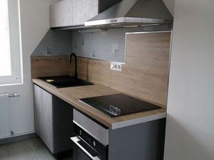 Loue appartement F3 de 55 m² à Tavaux
