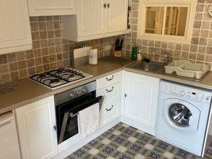 Maison de ville  entièrement meublée