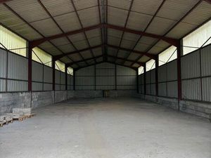 Hangar stockage 300 m2