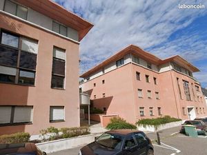 Garage/Station service Nancy