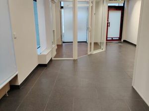 Loue local commercial St-Nicolas-de-Port