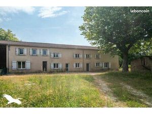 Ferme 40 pièces 505 m²