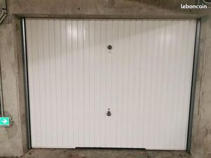 Garage/box 17 m² Saint Jean De La Ruelle
