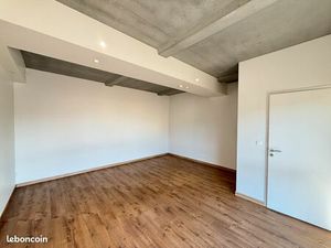 Local professionnel 25 m² avec vitrine – Axe très passant Colmar – Parking gratuit