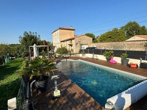 Maison 9 pièces 195m2