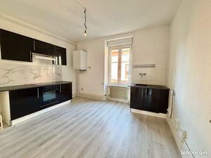 T2 lumineux début St Joseph sans vis à vis entièrement rénové