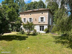 Moulin 7 pièces 271 m²