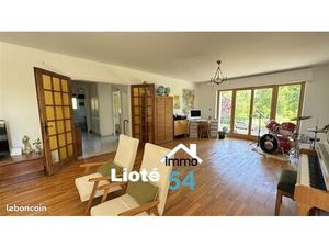 Propriété 11 pièces 430 m²