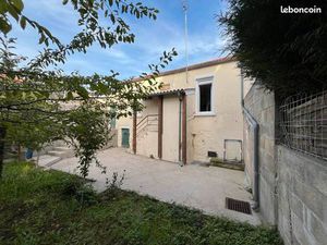 Immeuble 117 m² Angouleme