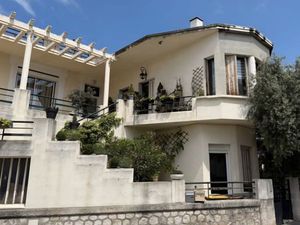 A VENDRE ensemble immobilier de rapport