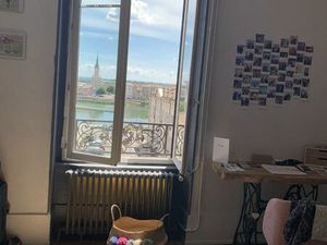 Particulier loue T3 – Mâcon – quartier préfecture – vue agréable