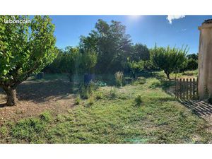 ?Terrain constructible 650m2 viabilisé avec permis Maison Plain pied 100m2