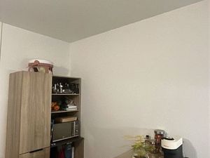 Beu studio meublé avec terrasse et parking