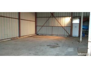 A louer garage pour camping cars