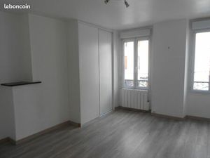Studio 1 pièce 25 m²
