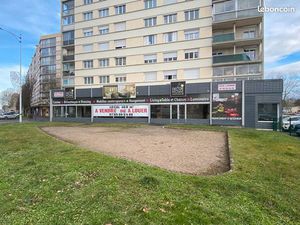 Local Commercial à vendre ou à louer