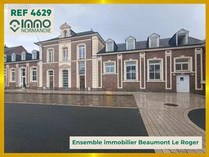 Immeuble 14 pièces 449 m²