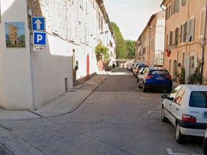 Loue Garage Sécurisé Brue-Auriac