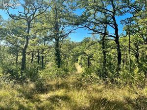 Terrain 2 400 m² Esclauzels